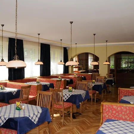 Strandhotel فندق 3*