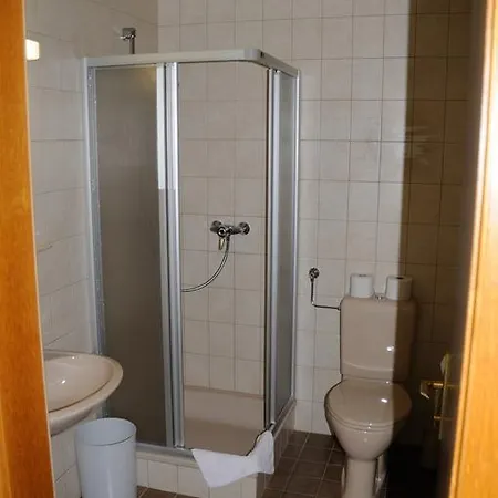 Szálloda Strandhotel Weyregg