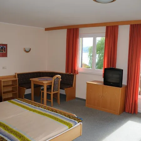 Szálloda Strandhotel Weyregg