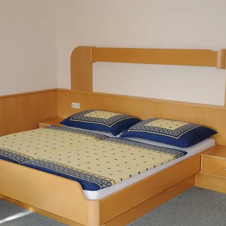 Отель Strandhotel