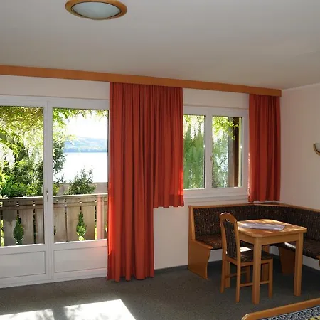 Отель Strandhotel Вайрег